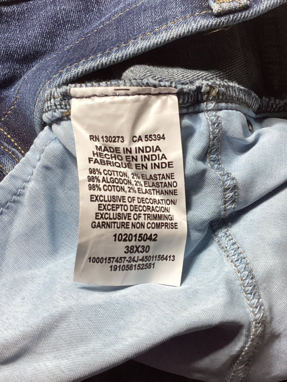 Lee: Men's Extreme Motion Jeans, Straight Taper, Size 38 x 30 - Picture 7 of 14